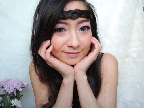 แต่งตาโทนสีม่วงชมพู