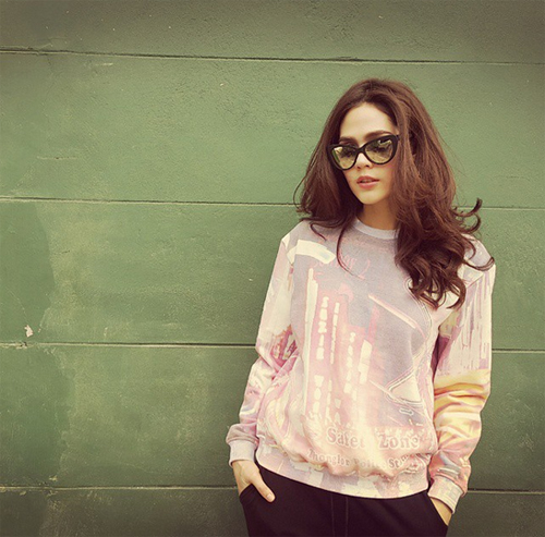 ชมพู่ อารยา