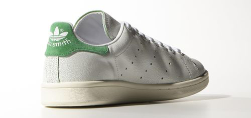 รองเท้าผ้าใบ