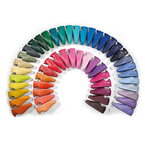 รองเท้าผ้าใบ