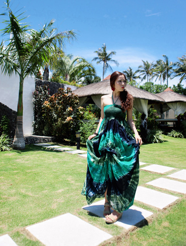 ชุดไปเที่ยวทะเล 