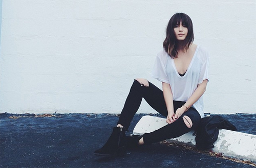 เสื้อผ้าแฟชั่น