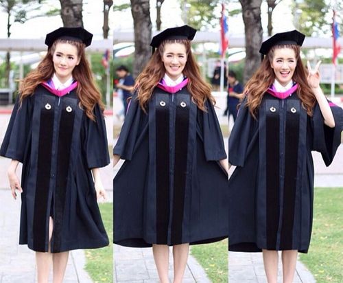 แกรนด์ เดอะสตาร์