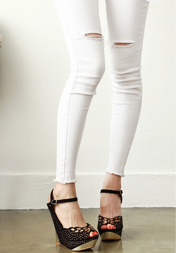 รองเท้าส้นเตารีด