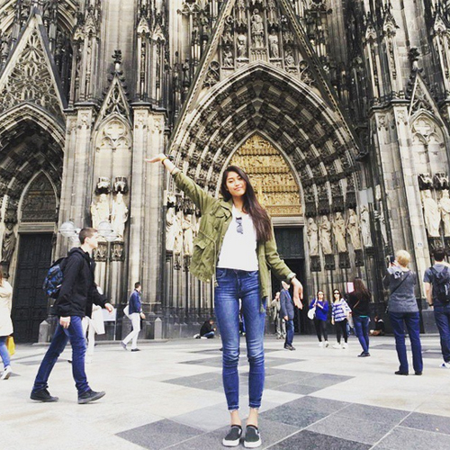 ใบตอง อนุธิดา