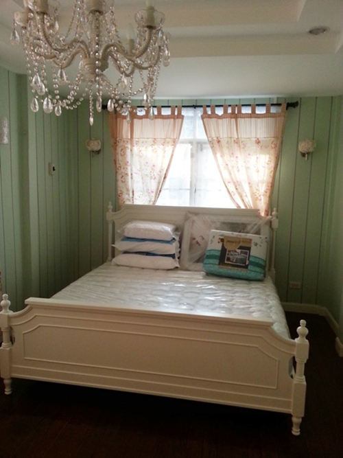 Renovate ห้องนอนเก่า ให้เป็นห้องหอแสนหวาน