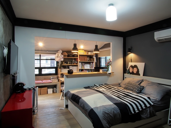 รีโนเวทห้องนอนเป็นห้องทำงานในตัว สวยขึ้นเยอะเลยอะ !