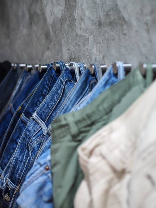 รีโนเวทห้องนอนเป็นห้องทำงานในตัว สวยขึ้นเยอะเลยอะ !