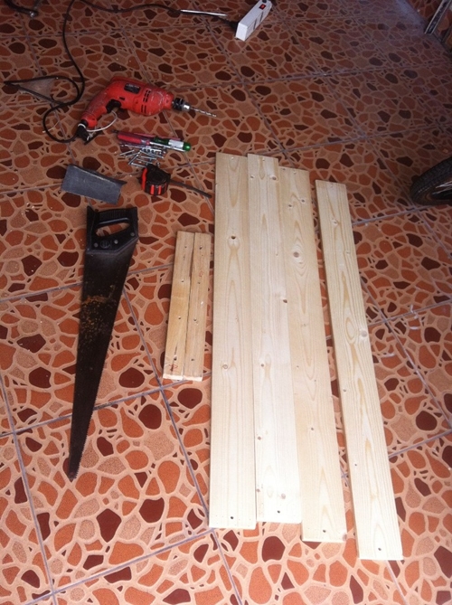 DIY ไม้พาเลทเป็นที่เก็บเหรียญรางวัล