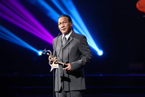 Nine Entertain Awards 2014 เจมส์ จิรายุ คว้าขวัญใจมหาชน