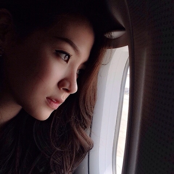 ใบเฟิร์น พิมพ์ชนก เที่ยวสิงคโปร์กับน้องชายแบบชิล ๆ