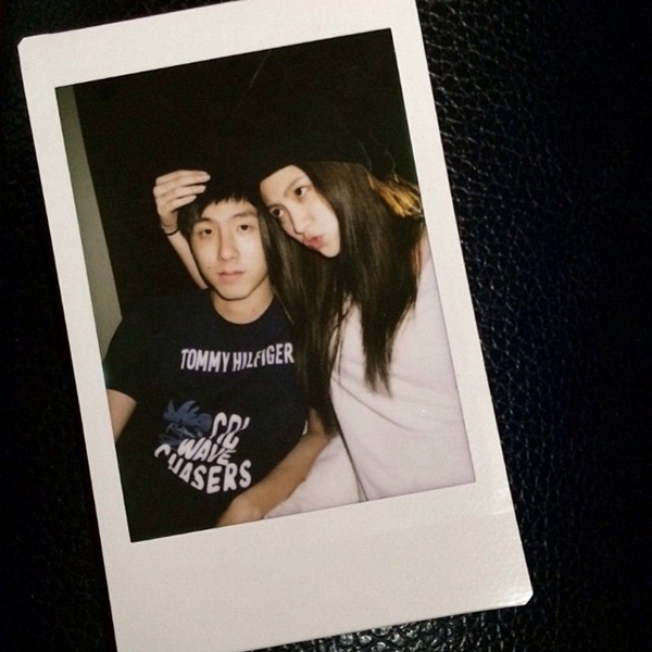 ใบเฟิร์น พิมพ์ชนก เที่ยวสิงคโปร์กับน้องชายแบบชิล ๆ