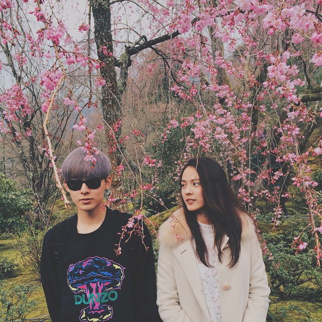 โดนอีก ดาราแก๊งฮอร์โมน โพสต์ภาพจับกิ่งซากุระ ทั้งที่ญี่ปุ่นเขาห้าม !!