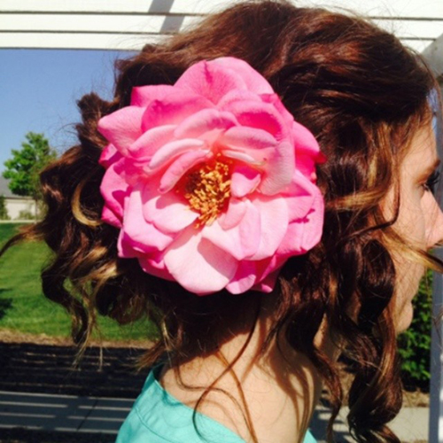 เลือกแอคเซสซอรี่แต่งผมให้เหมาะ