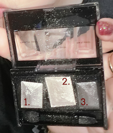 สอนแต่งหน้า