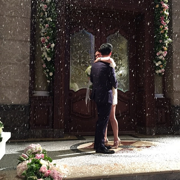 น็อต วิศรุต ขอ ชมพู่ อารยา แต่งงาน