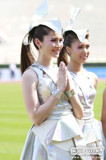 ประชันสาวสวยหนุ่มหล่อ งานบอลจุฬาฯ-ธรรมศาสตร์ 
