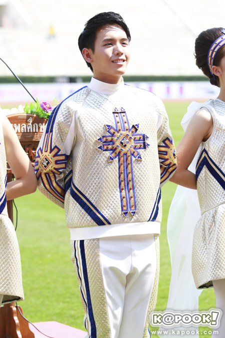 ประชันสาวสวยหนุ่มหล่อ งานบอลจุฬาฯ-ธรรมศาสตร์ 