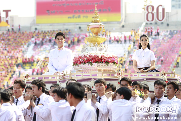 ประชันสาวสวยหนุ่มหล่อ งานบอลจุฬาฯ-ธรรมศาสตร์ 