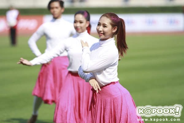 ประชันสาวสวยหนุ่มหล่อ งานบอลจุฬาฯ-ธรรมศาสตร์ 