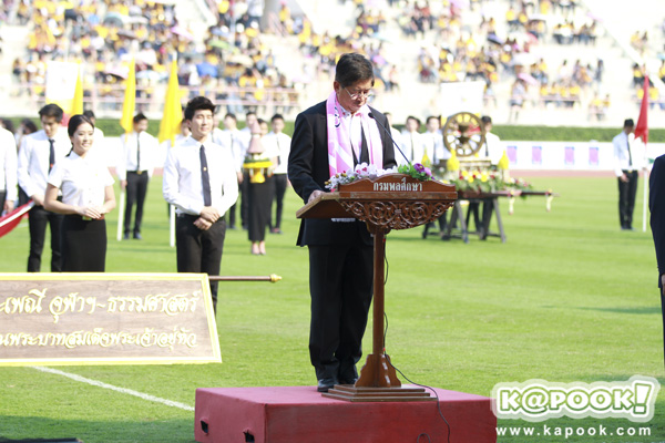 ประชันสาวสวยหนุ่มหล่อ งานบอลจุฬาฯ-ธรรมศาสตร์ 