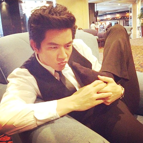 เบื้องหลังกอง มณีสวาท