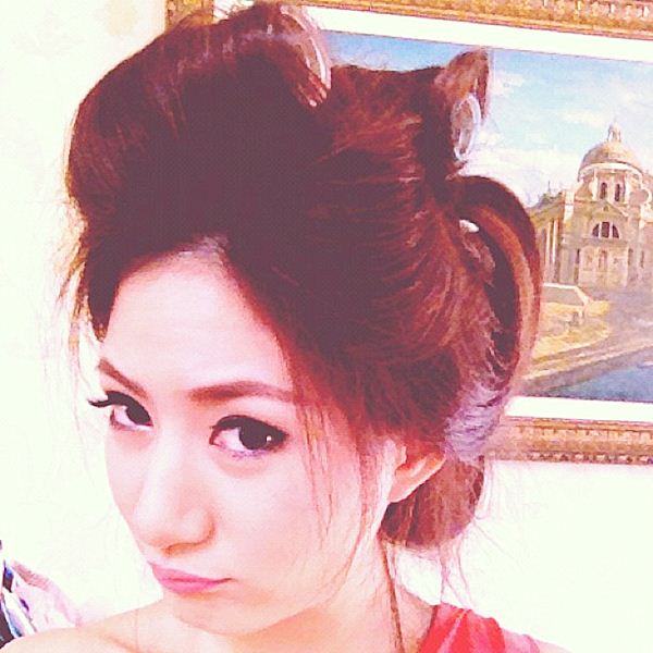 เบื้องหลังกอง มณีสวาท
