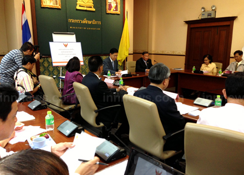 ศธ. แถลงย้ำ ปัด โกงซื้อรถตู้โรงเรียน แค่สำนักงบพิมพ์เลขผิด