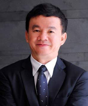 นายศุภชัย หล่อโลหการ