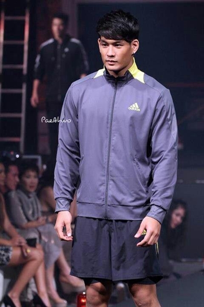 ไผ่ วิศรุต