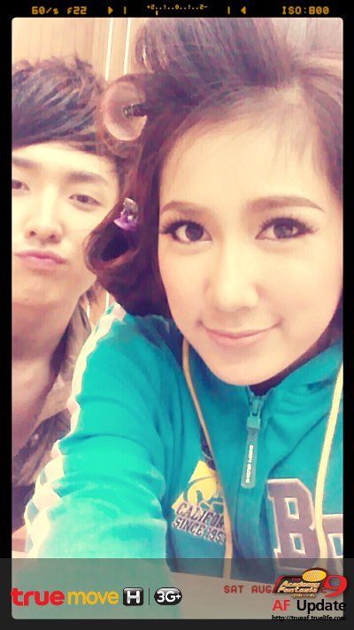 ไบรท์-เนสท์ คู่ฟิน แห่งบ้าน af9