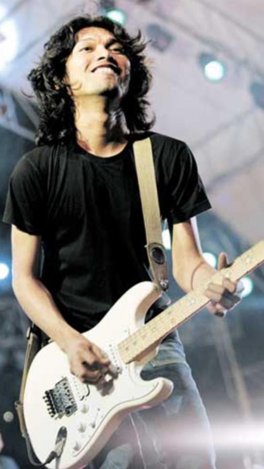เสก โลโซ