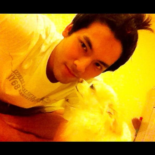 บอม ธนิน 