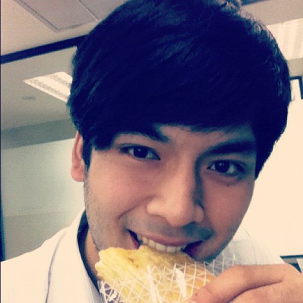 บอม ธนิน 