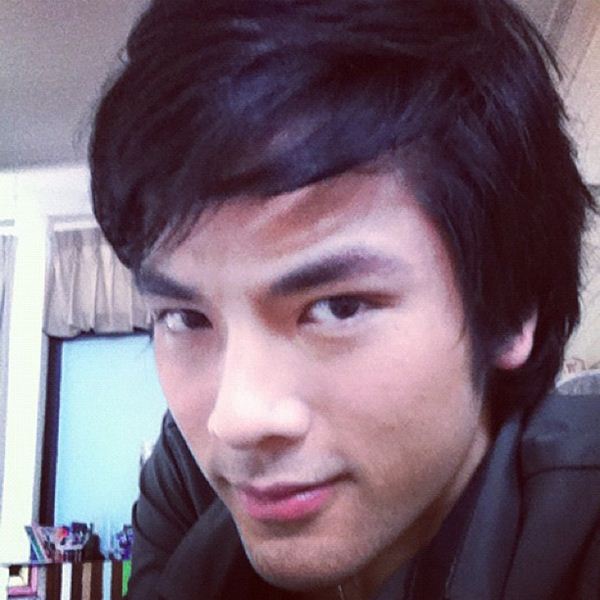 บอม ธนิน 