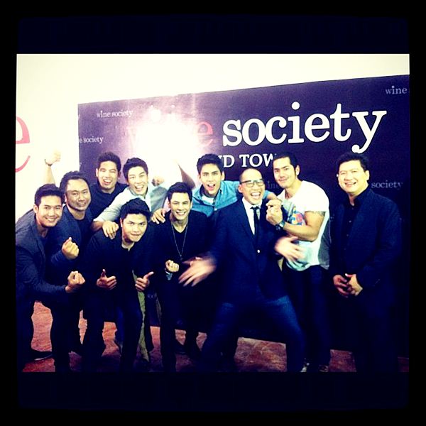 รวมเหล่าดารา 7 สี ร่วมเปิดร้าน Wine Society