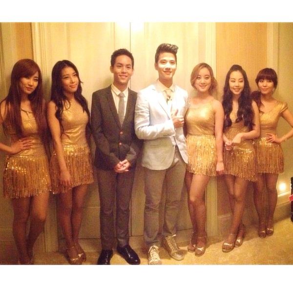 มาริโอ้ - พิช ประกบ Wonder Girls ในเมืองจีน