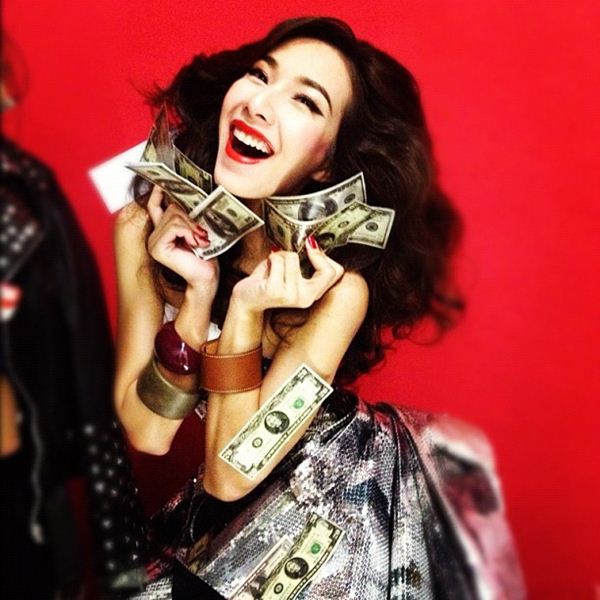 มิ้นท์ ณัฐวรา วงศ์วาสนา