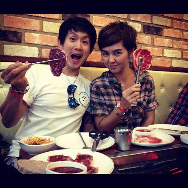 เมคเกอร์ กรุ๊ป บุกเต้น กังนัม สไตล์ ถึงเเดนกิมจิ