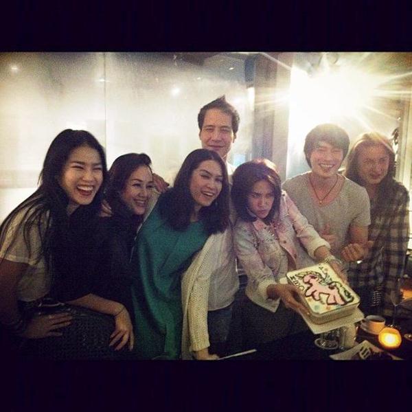 พลอย เฌอมาลย์ บุญยศักดิ์ เก็บตกวันเกิด พร้อมเซอร์ไพรส์เต้นกังนัม