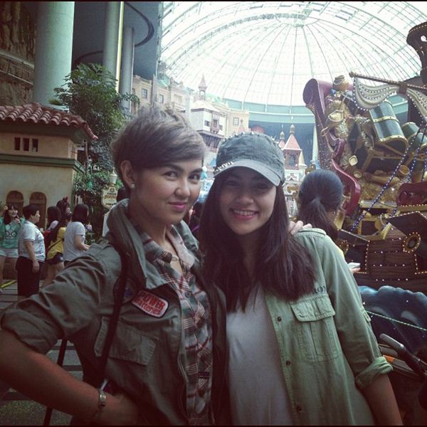 เมคเกอร์ กรุ๊ป บุกเต้น กังนัม สไตล์ ถึงเเดนกิมจิ