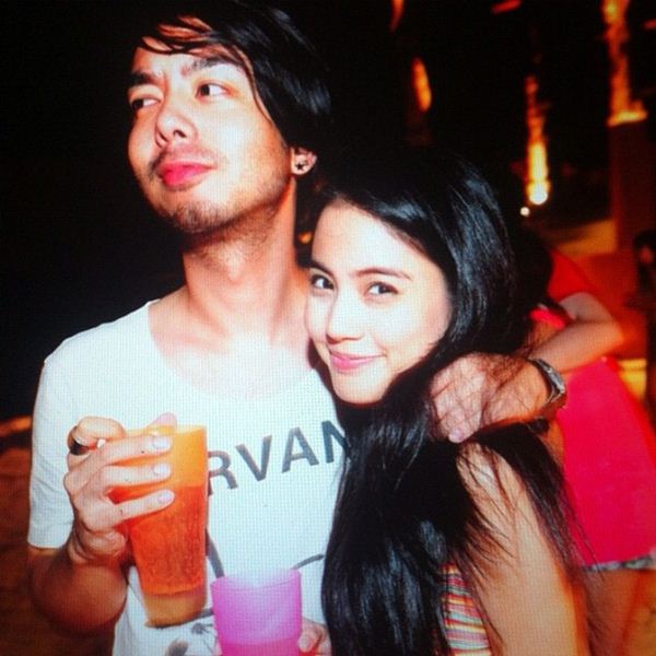  กวาง เอบี นอร์มอล กับแฟนสาวลูกครึ่ง