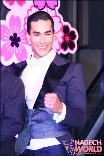  ณเดชน์ ญาญ่า สวมมาดคู่รักญี่ปุ่น ในงานเปิด ห้างแหลมทอง ระยอง