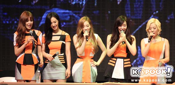 SNSD มาไทย 2013 TRUE BEYOND