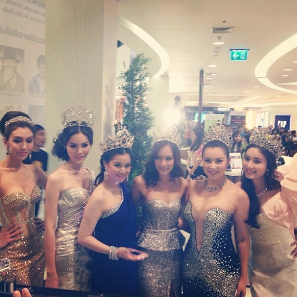 บุ๋ม ปนัดดา วงศ์ผู้ดี