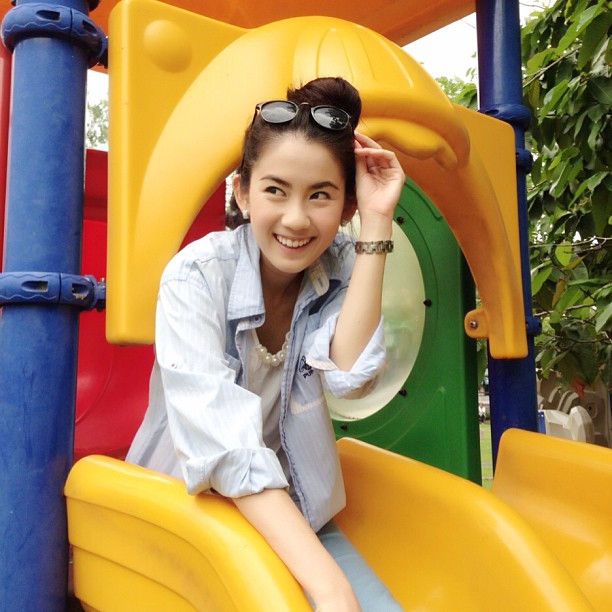 พลอย ภัทรากร ตั้งศุภกุล 