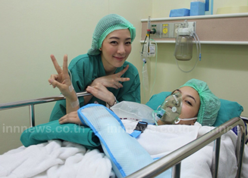 เบลล่า ราณี รถชน แขนหัก 