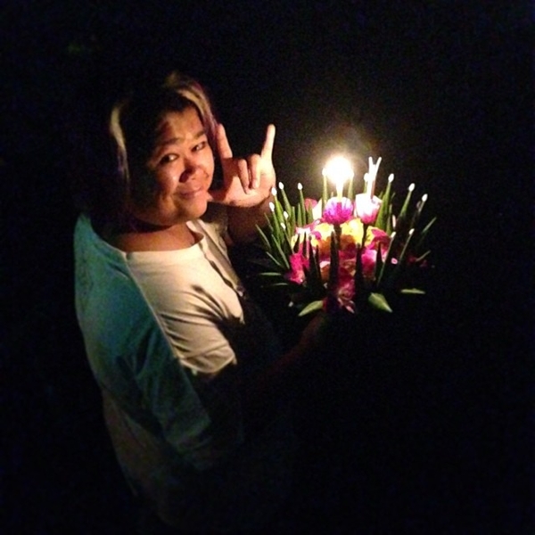 ดาราลอยกระทง 2556