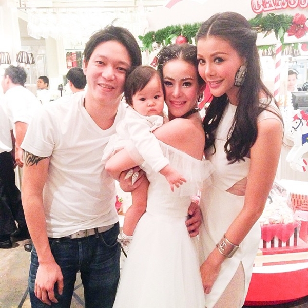 อั้ม พัชราภา ไชยเชื้อ ฉลองวันเกิด 35 ปี 