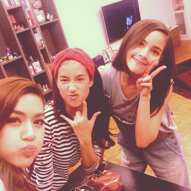 ญาญ่า - คิมเบอร์ลี่ - มิ้นต์ รวมตัวกันอีกครั้ง น่ารักแบบใส ๆ